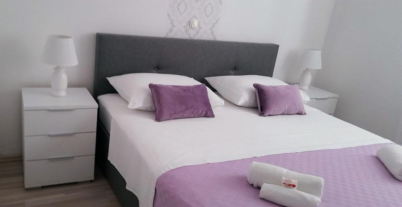 Hvar De Luxe Apartments Đảo Hvar Ngoại thất bức ảnh